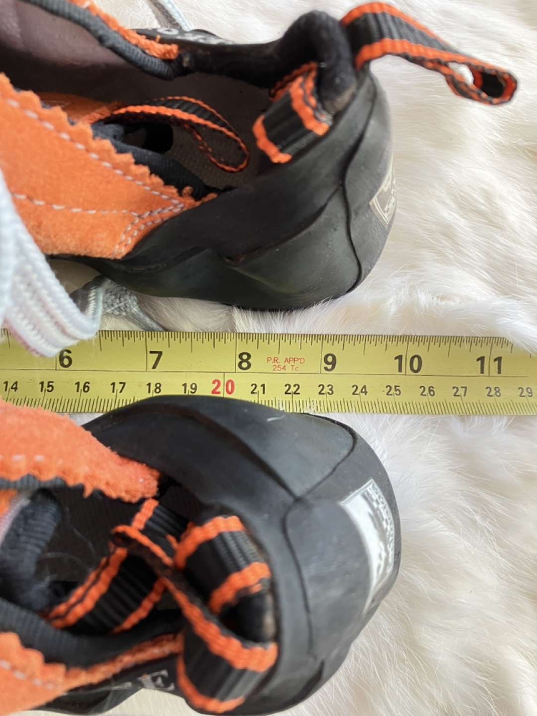 Women's Free Climbing “Lola” Climbing Shoes Size 6/7 - photo 5