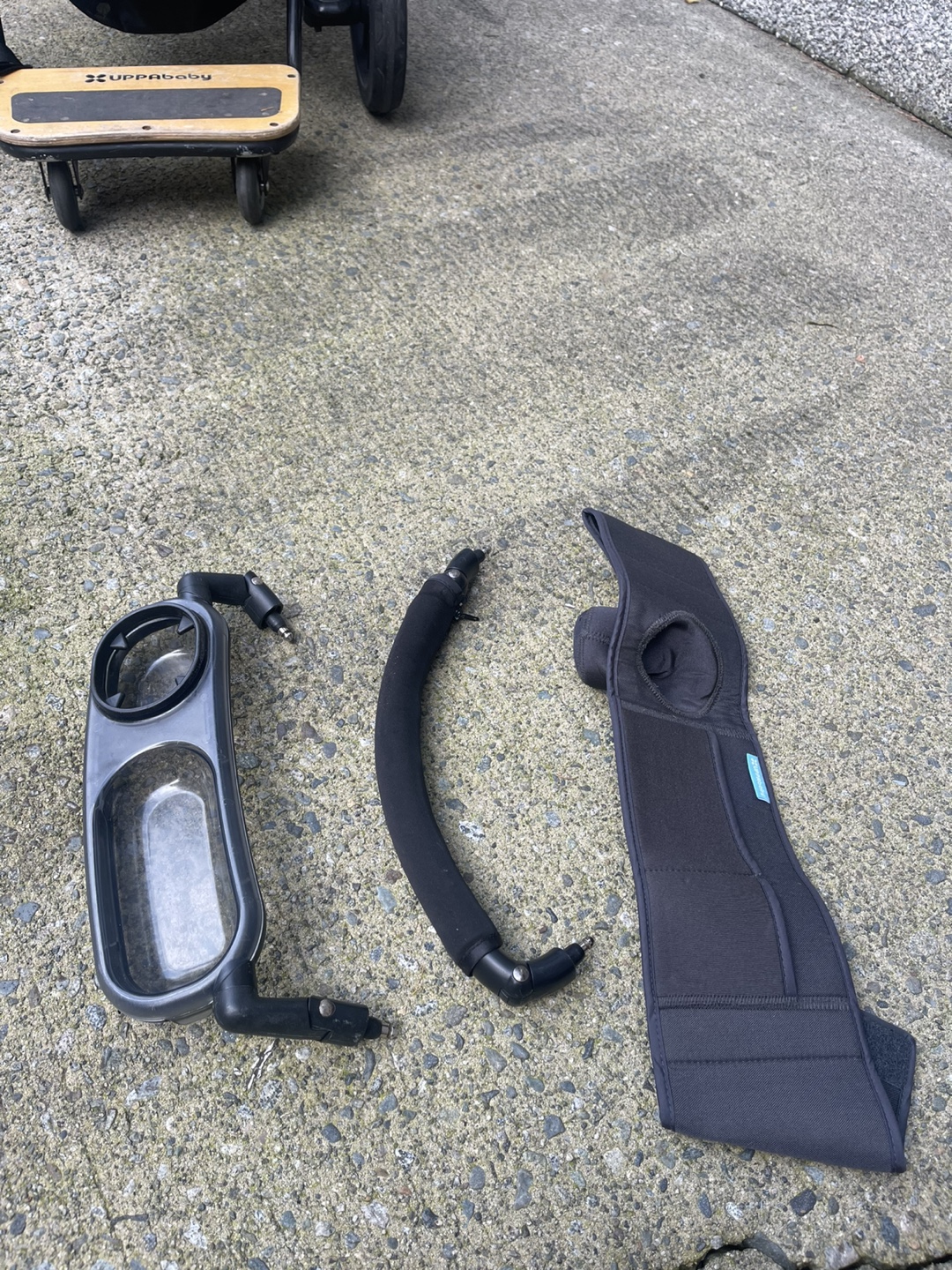 2014 Uppababy Vista V2 Double Stroller with Accessories - photo 4