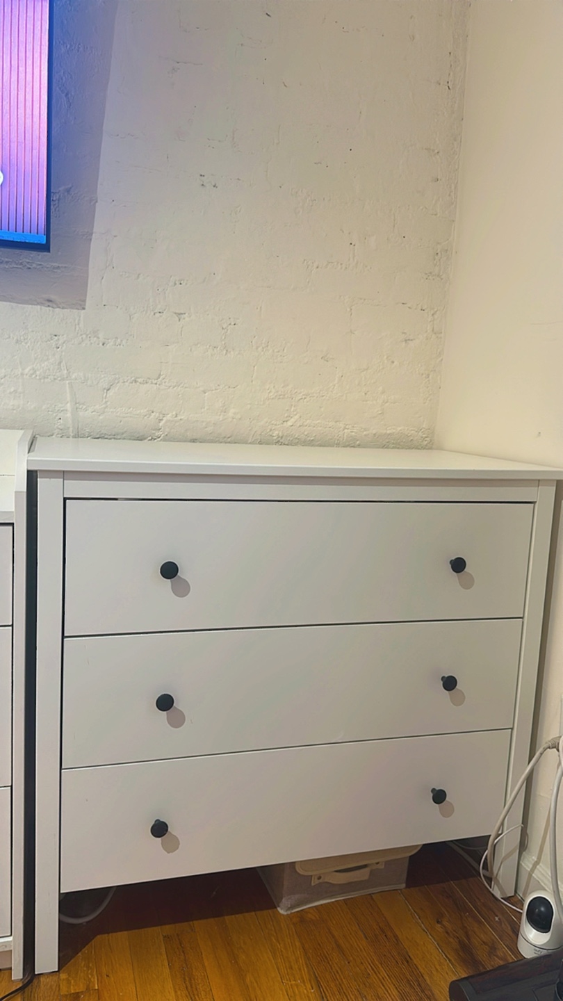 White 3-Drawer Dresser - photo 3