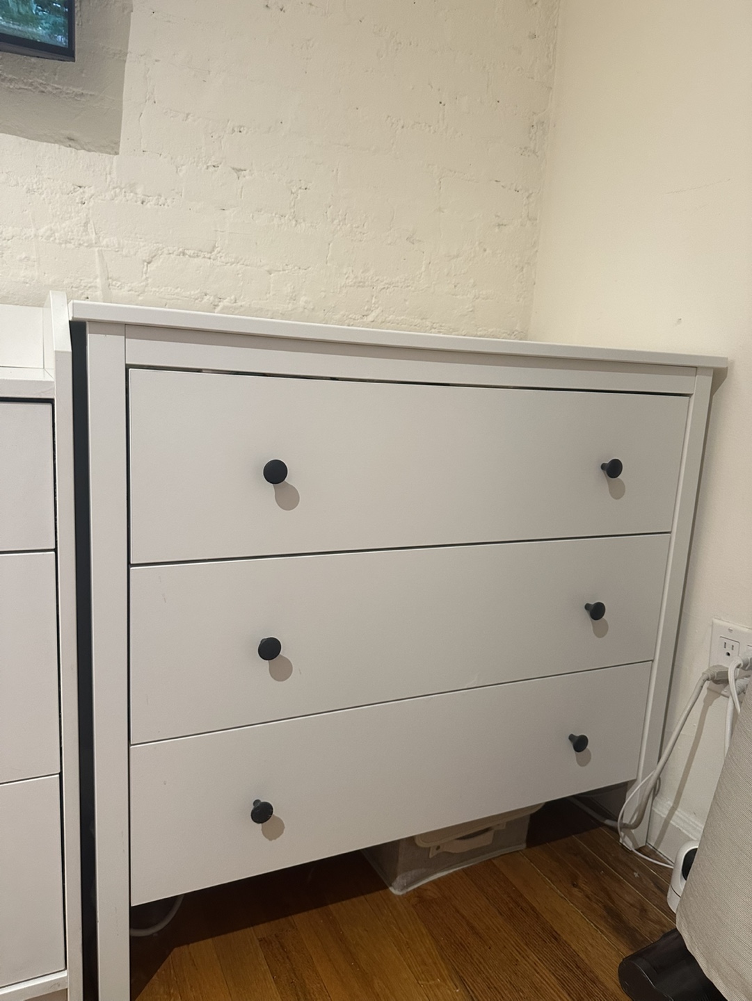 White 3-Drawer Dresser
