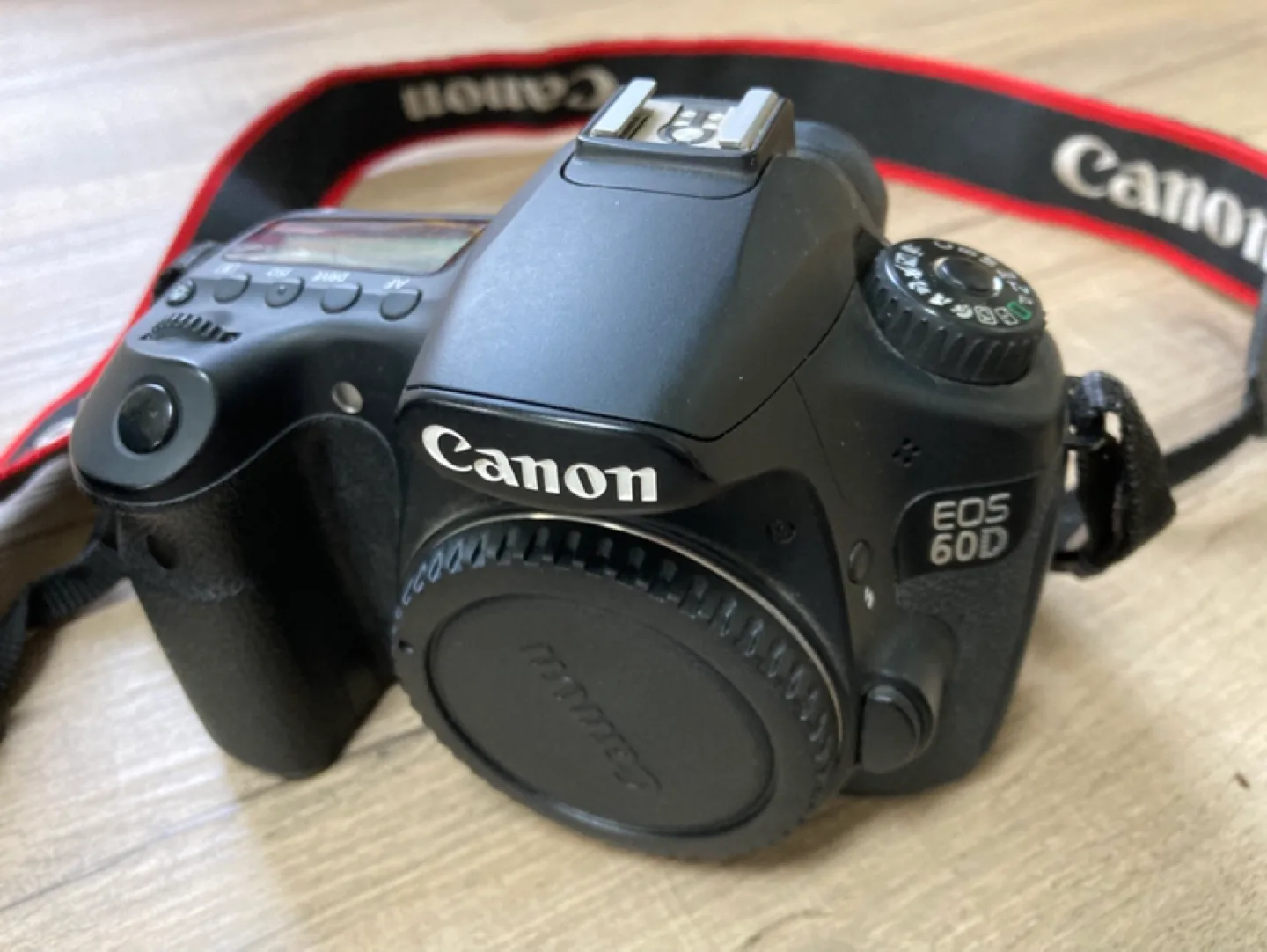 Canon EOS 60D DSLR Camera thumbnail