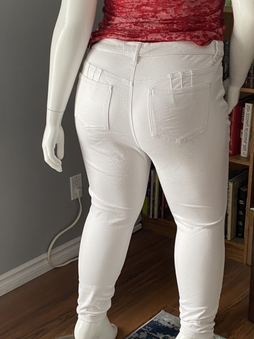 Women's White Jeans Size 18 - photo 3
