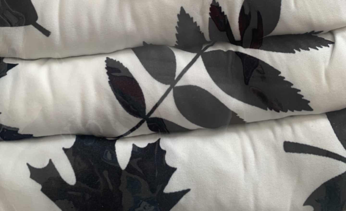 Set of Black and White Leaf Print Dining Chair Covers - photo 2