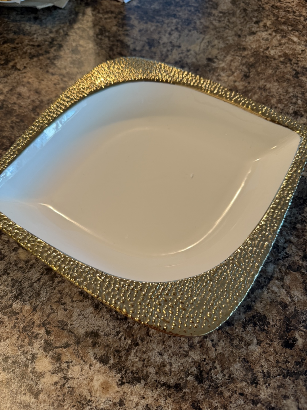 Elegant Gold and White Serving Platter Set - photo 5