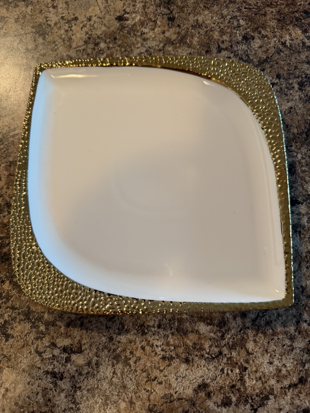 Elegant Gold and White Serving Platter Set - photo 4