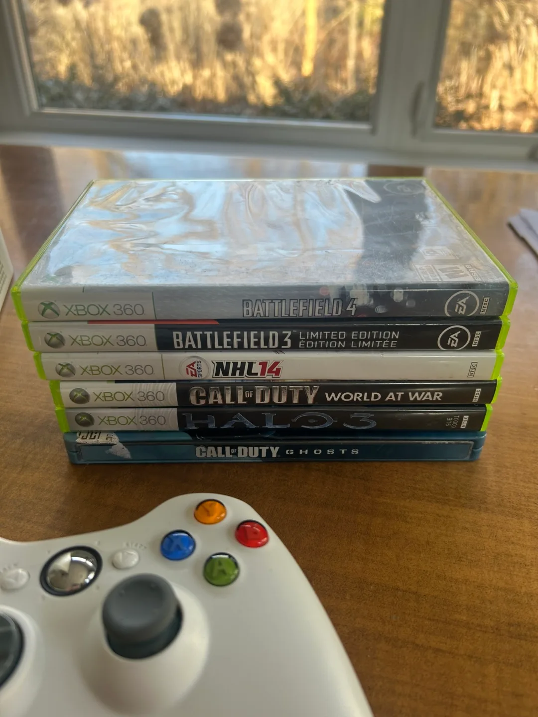 Xbox 360 with 2 Controllers & Games image indicator(3)