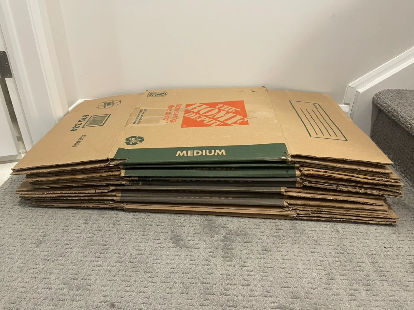 Moving Boxes - U-Haul & Home Depot -Medium Size image indicator(2)