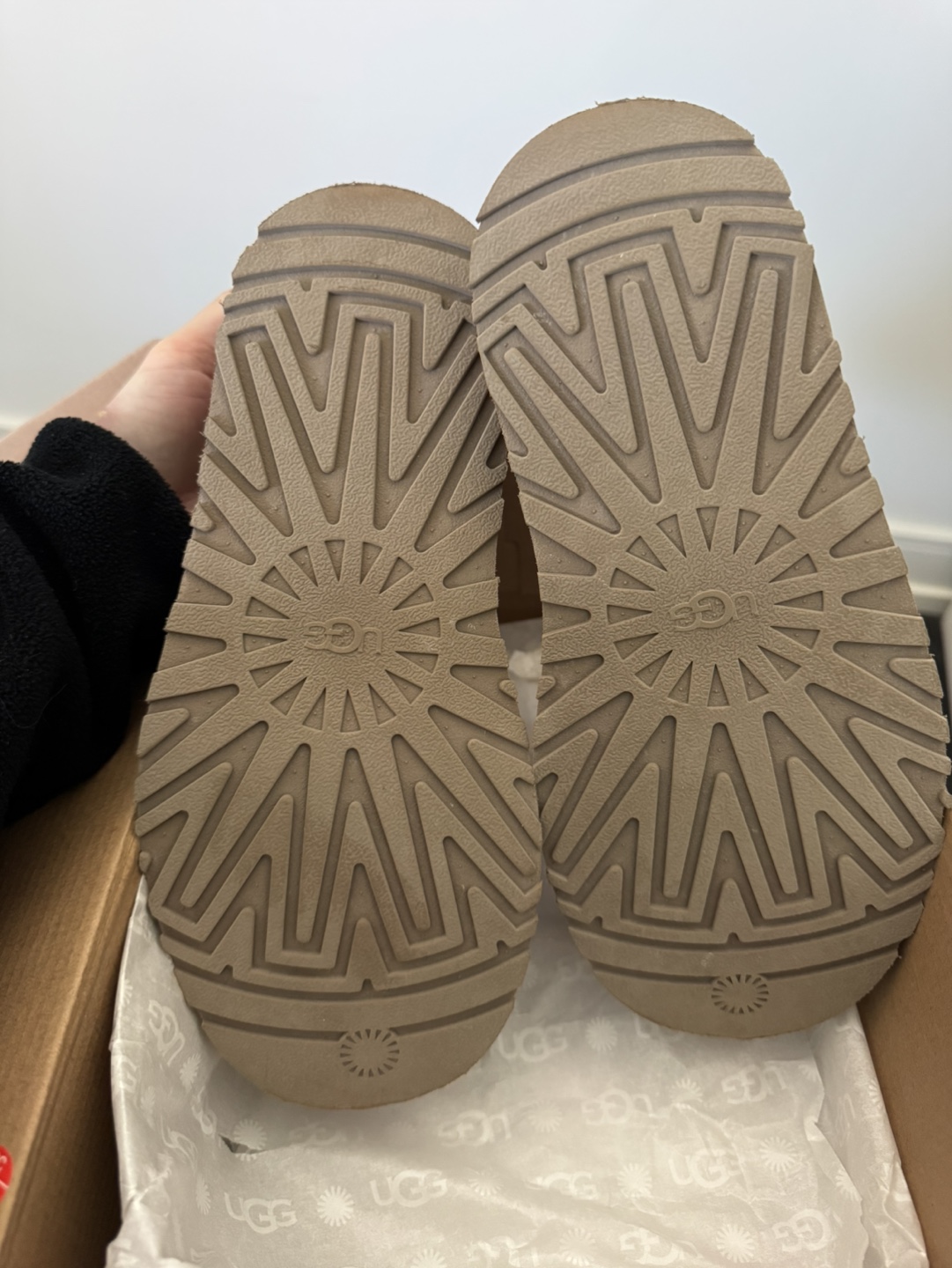 UGG Tasman Slippers women’s size 6 - photo 4