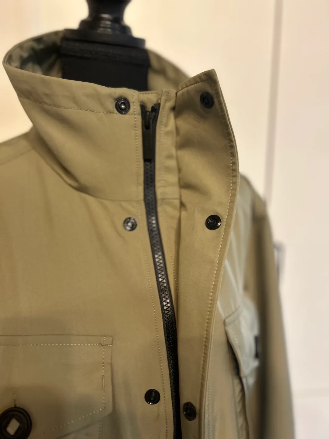 Canada Goose Men's Light Olive Green Jacket image indicator(6)