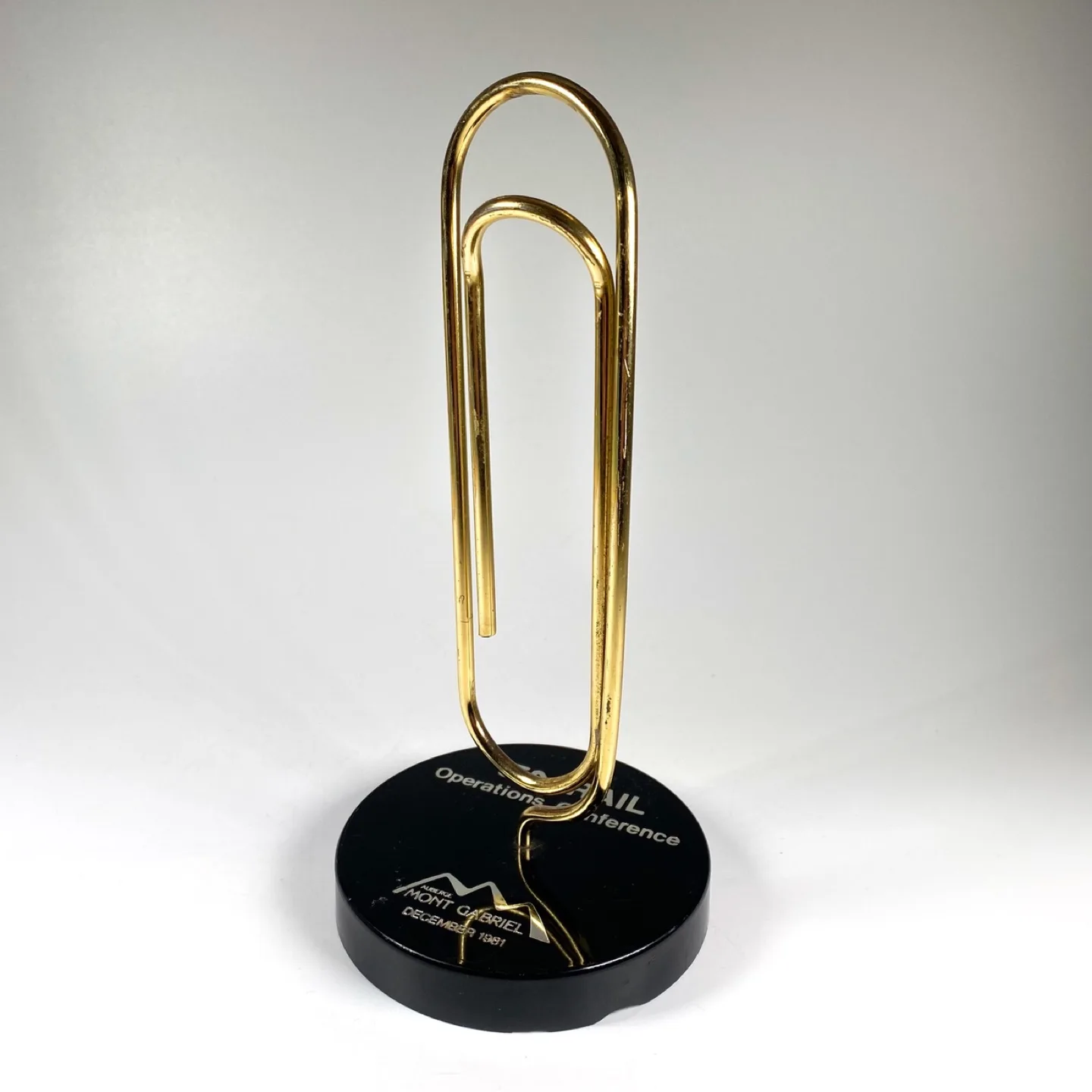 Vintage 1981 CN Rail Paperclip Memo Holder image indicator(2)