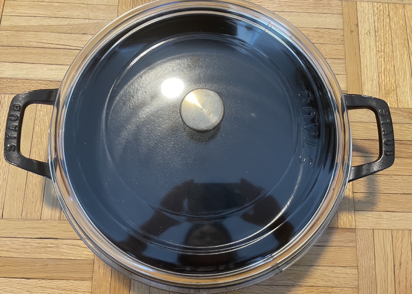 STAUB 3.5-Qt Braiser with Glass Lid, Matte Black, Gold knob - photo 2