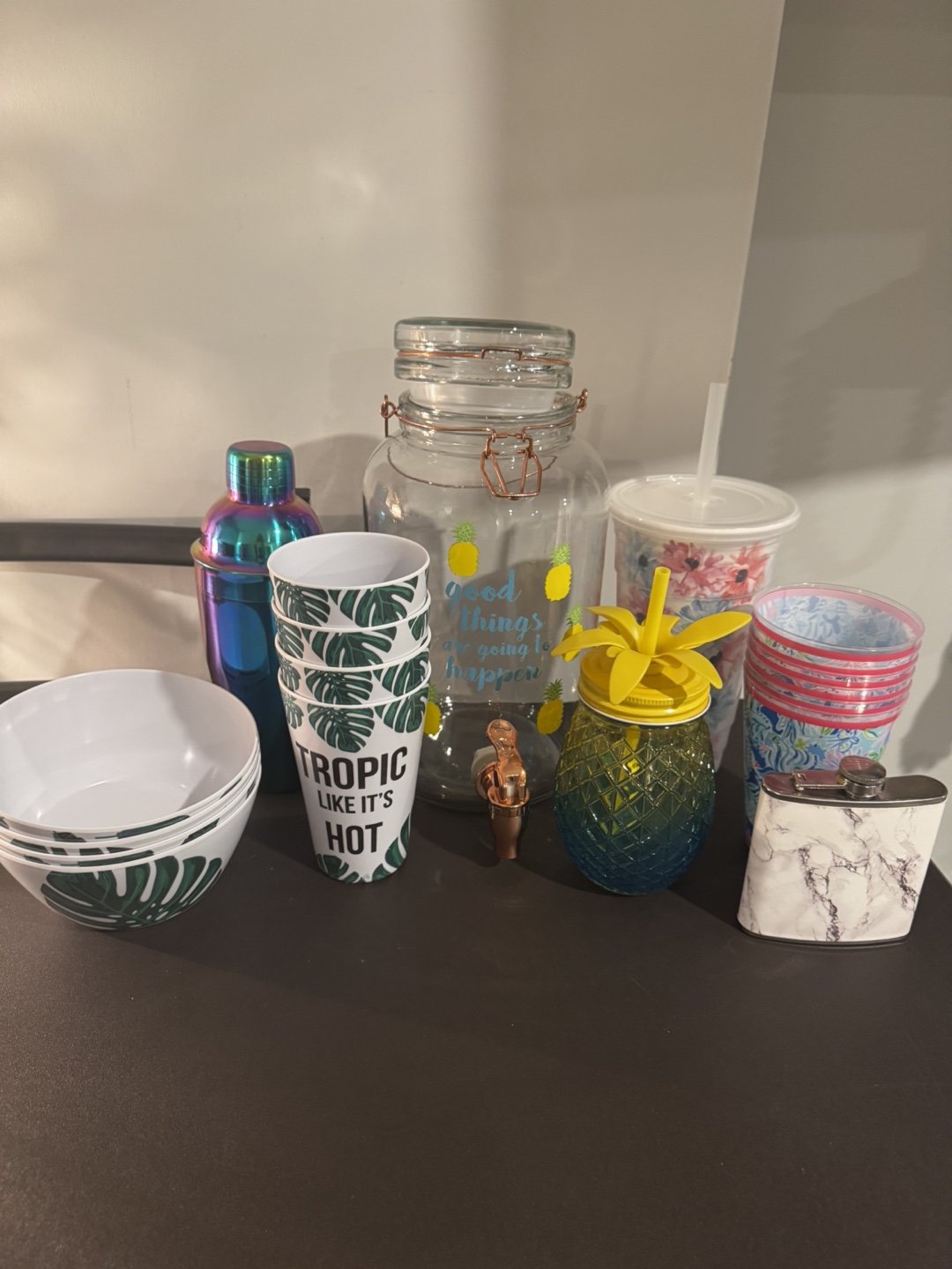 Tropical Themed Party Supplies Bundle💚