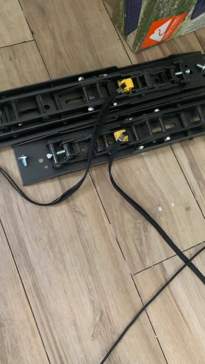 Heavy Duty TV Mounting Brackets image indicator(2)