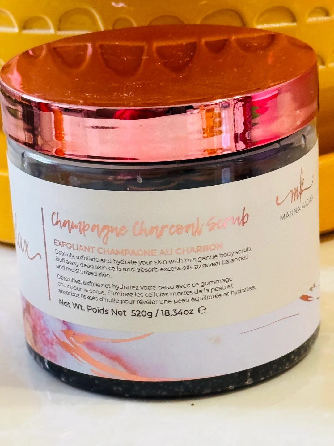 NEW Manna Kadar Champagne Scented  Charcoal Body Scrub thumbnail