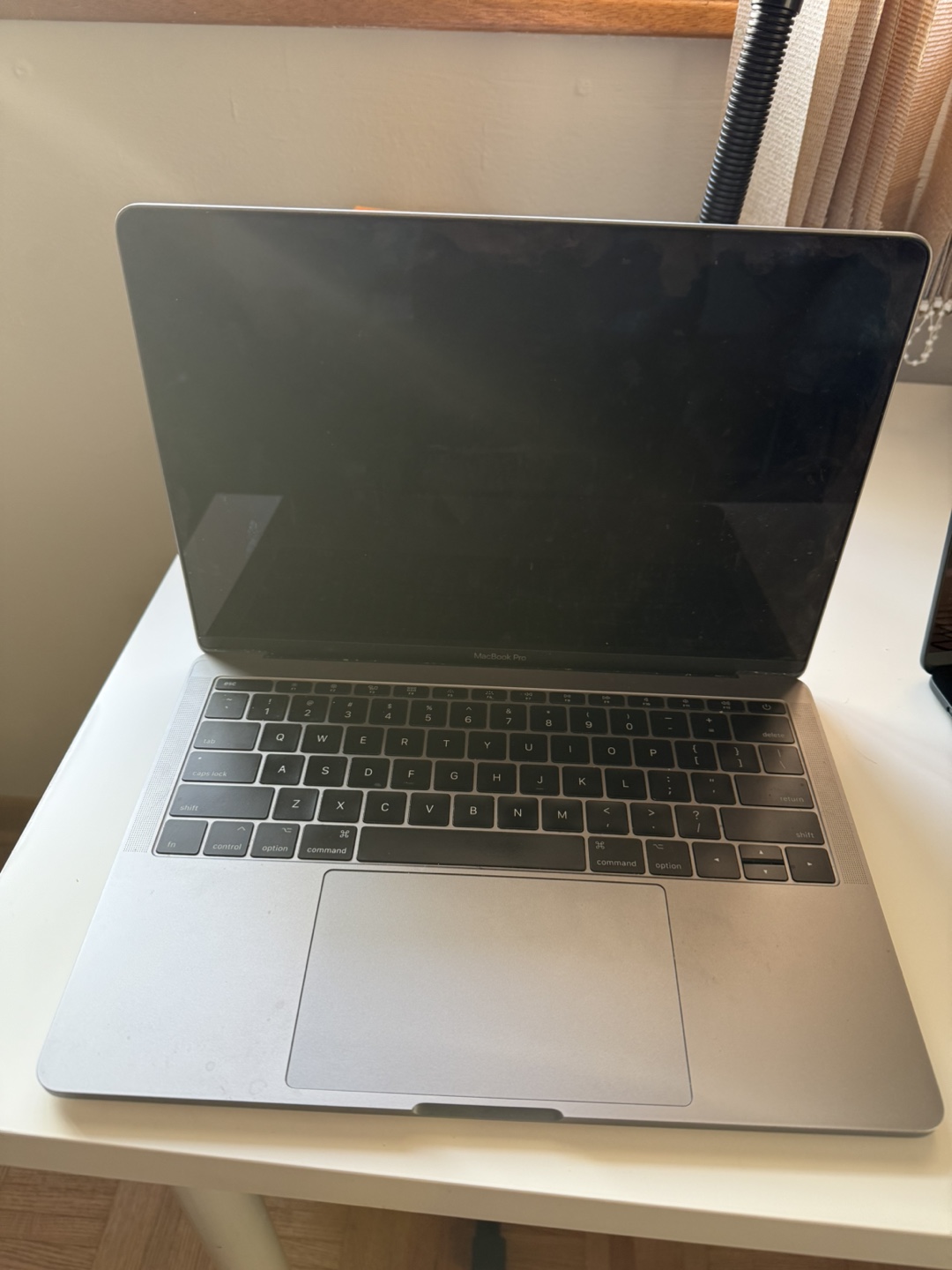 13-inch MacBook Pro - 2017 - photo 2
