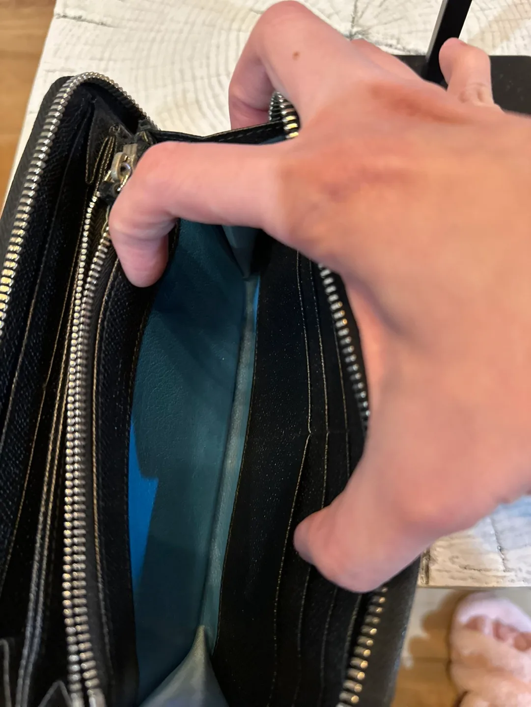 Authentic Preloved  Bvlgari Black Zip-Around Wallet image indicator(7)