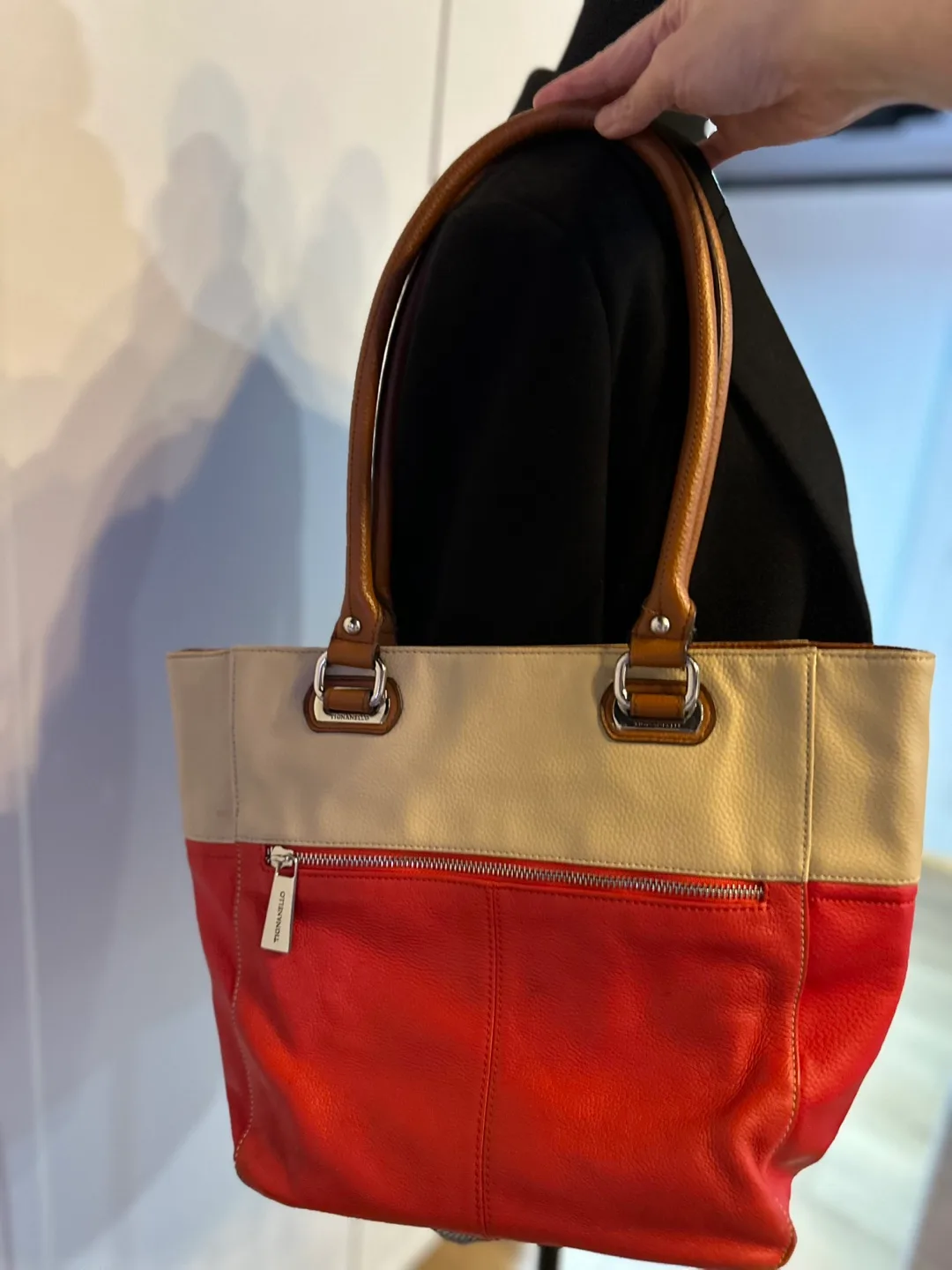 Tignanello Hobo Bag Two-toned Leather Tote Bag image indicator(9)