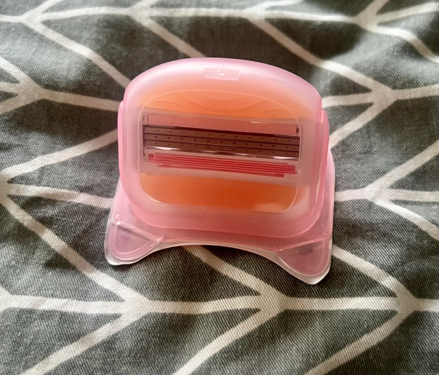 Gillette Venus Spa Breeze Razor Refill image indicator(2)