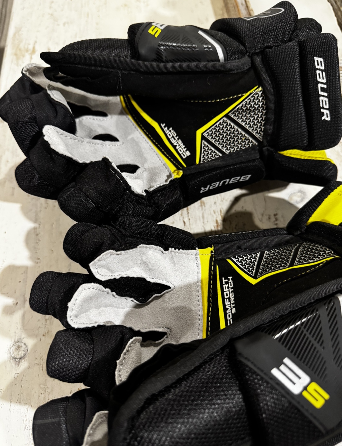 Bauer Supreme S21 14" Senior Hockey Gloves - photo 2