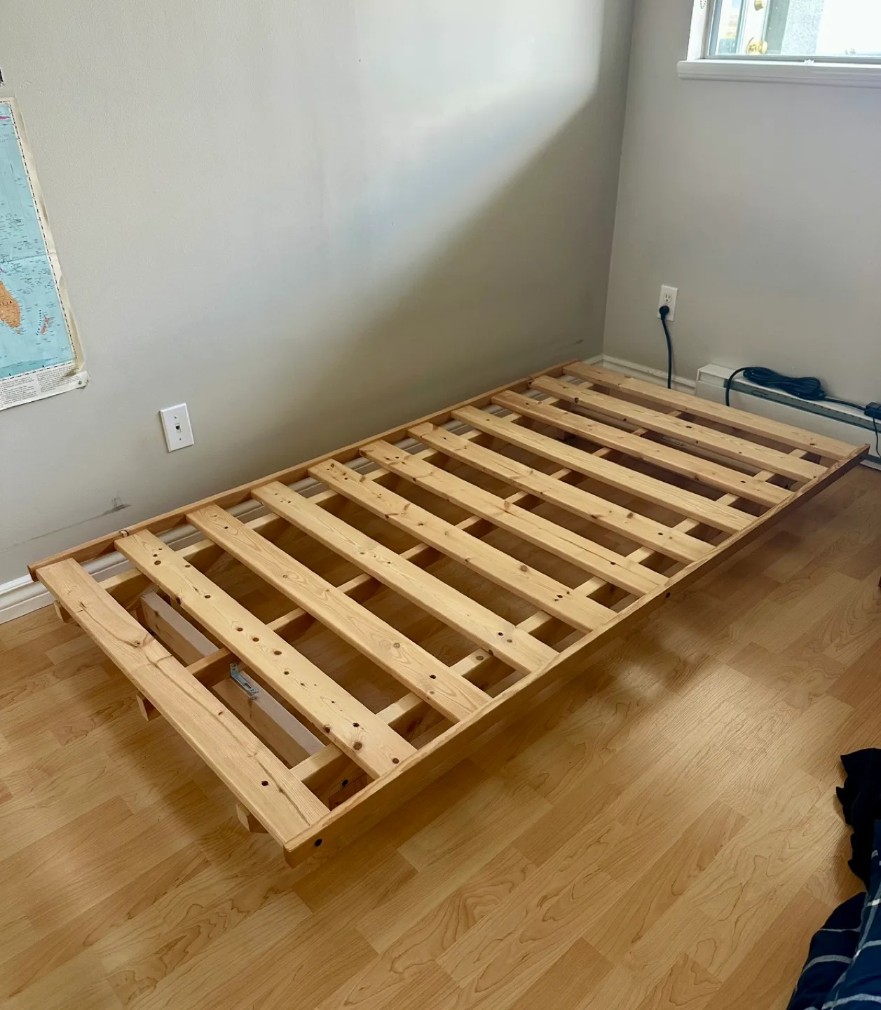 Twin - Solid wood platform bed frame thumbnail