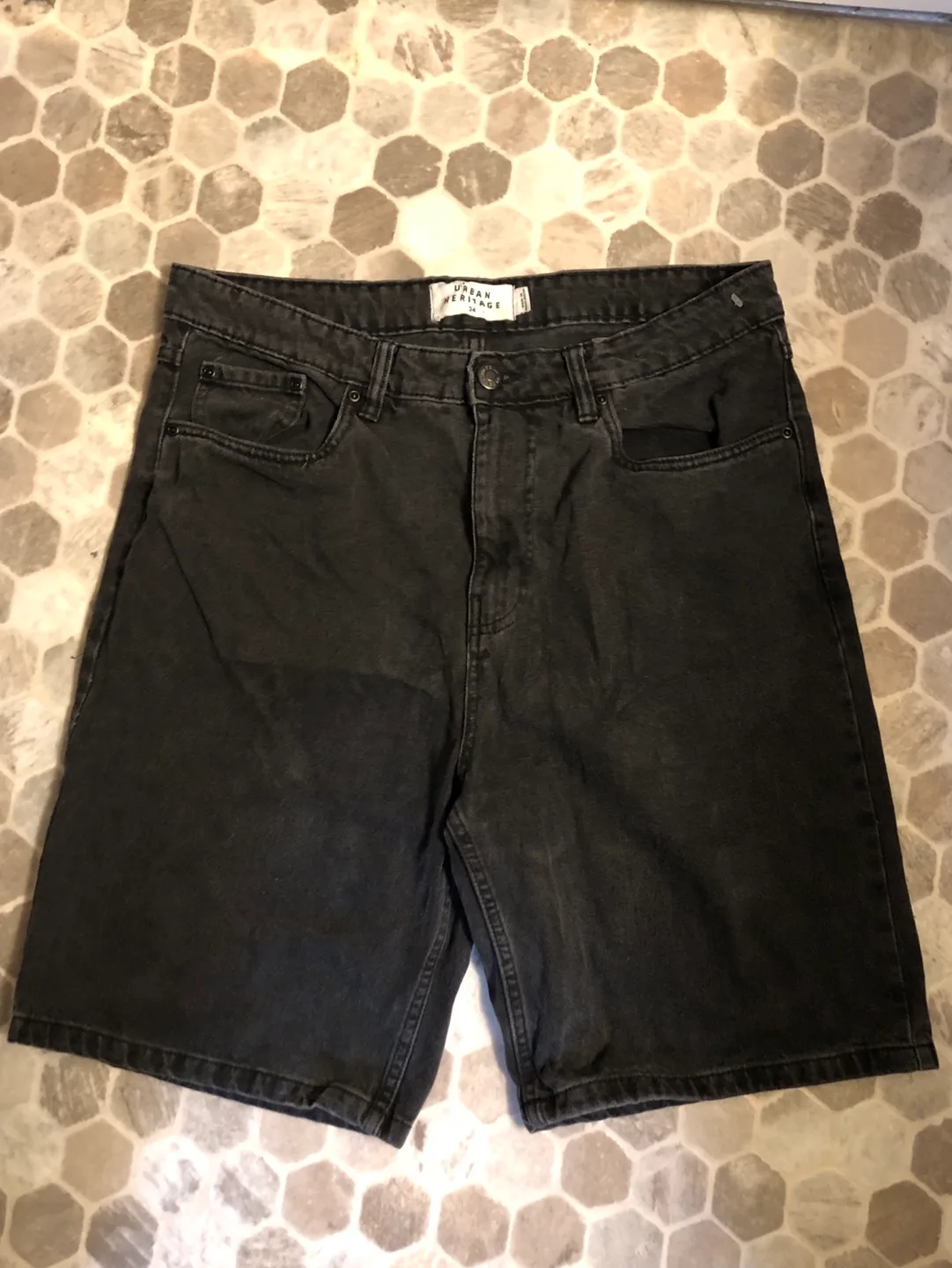 Urban Heritage Men's Black Denim Shorts - Size 34 thumbnail