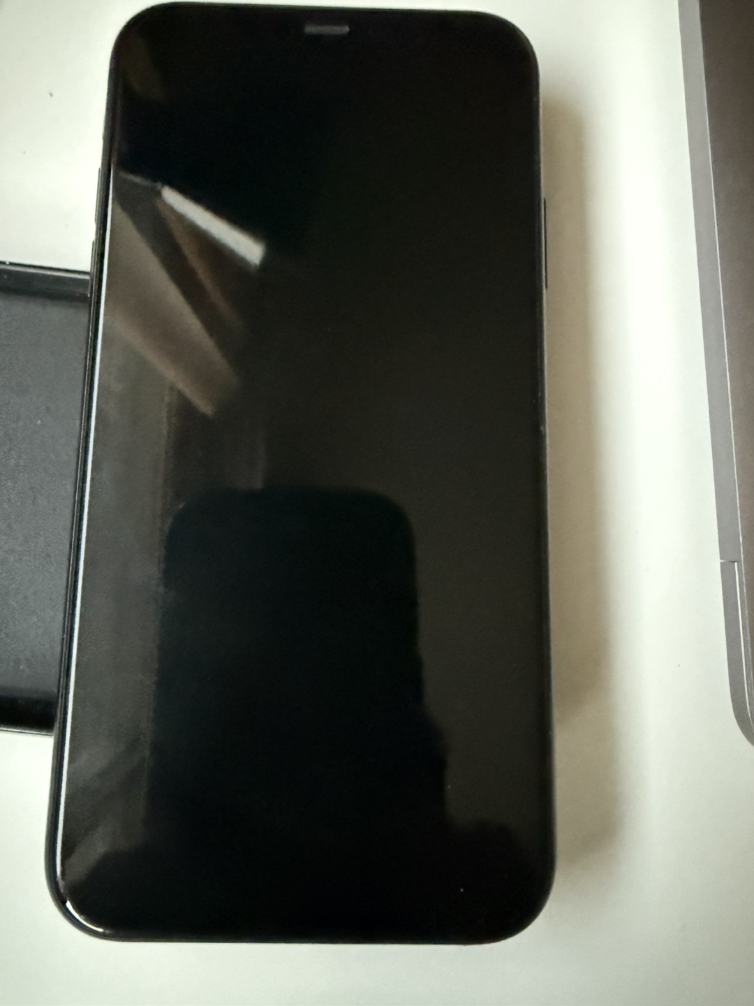 iPhone 11 Black - Used - photo 3