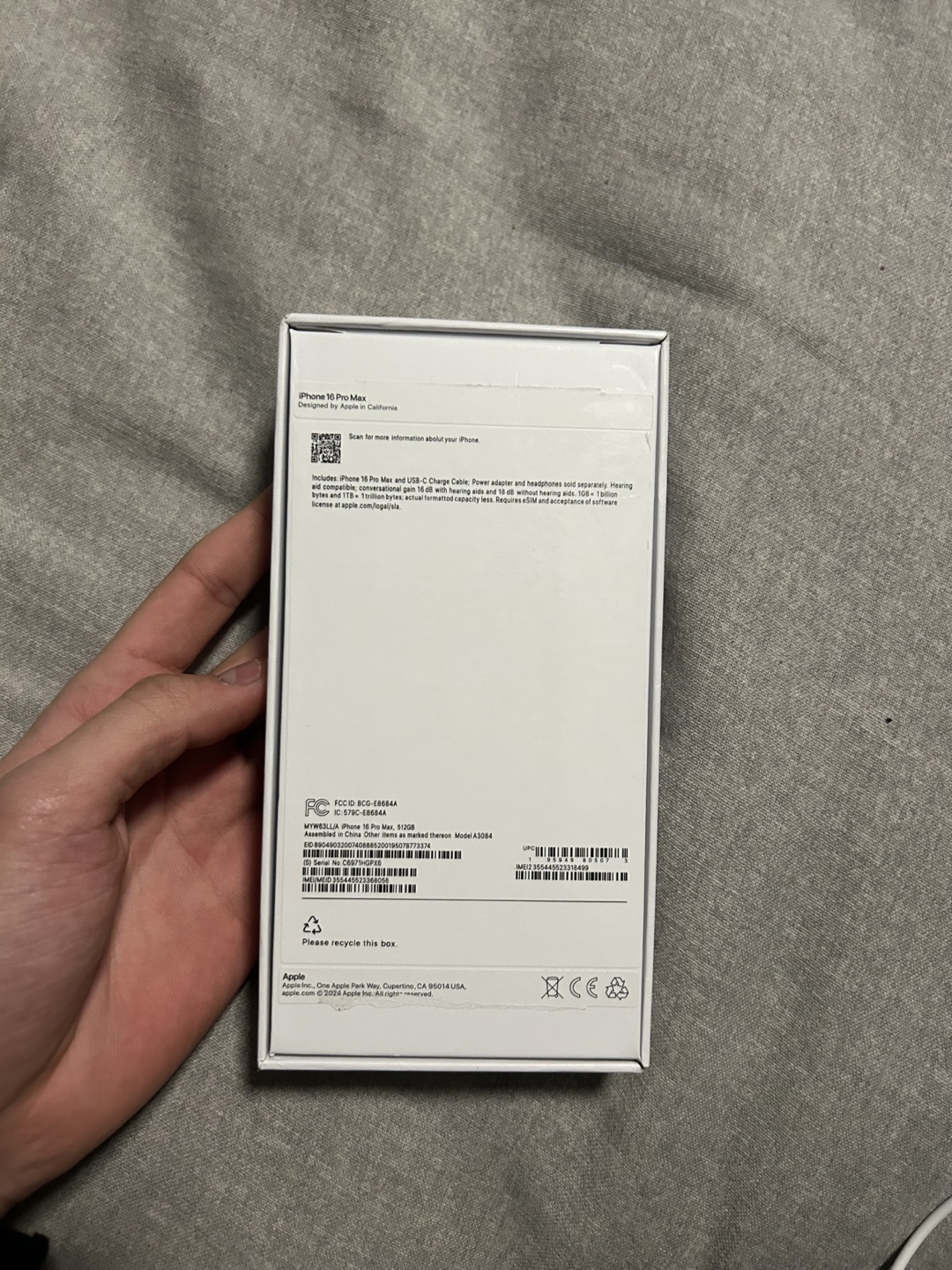 iPhone 16 Pro Max -  Like New - photo 2