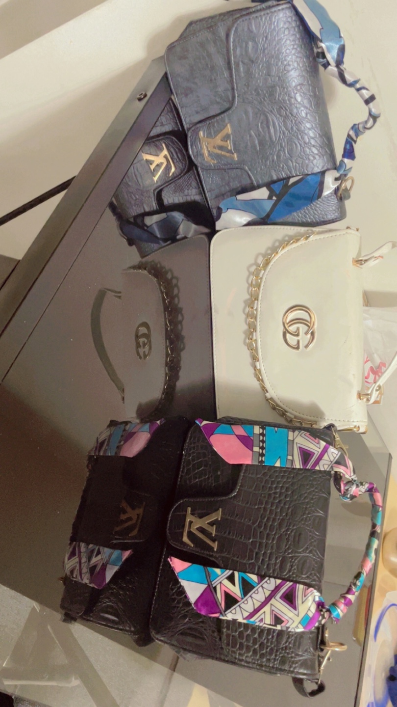 Stylish Crocodile-Embossed Handbag with Scarf Accent