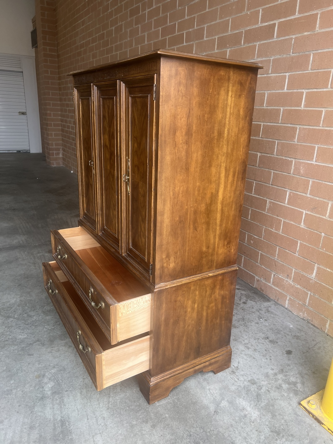 Drexel Armoire Wardrobe Dresser - photo 4