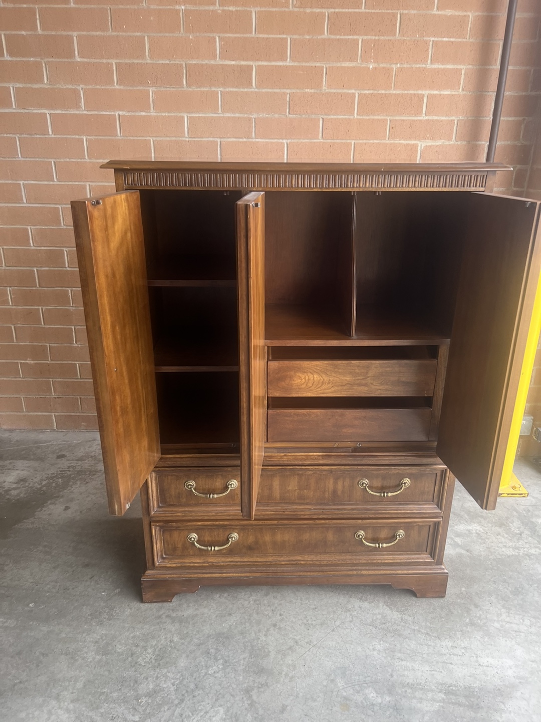 Drexel Armoire Wardrobe Dresser - photo 2