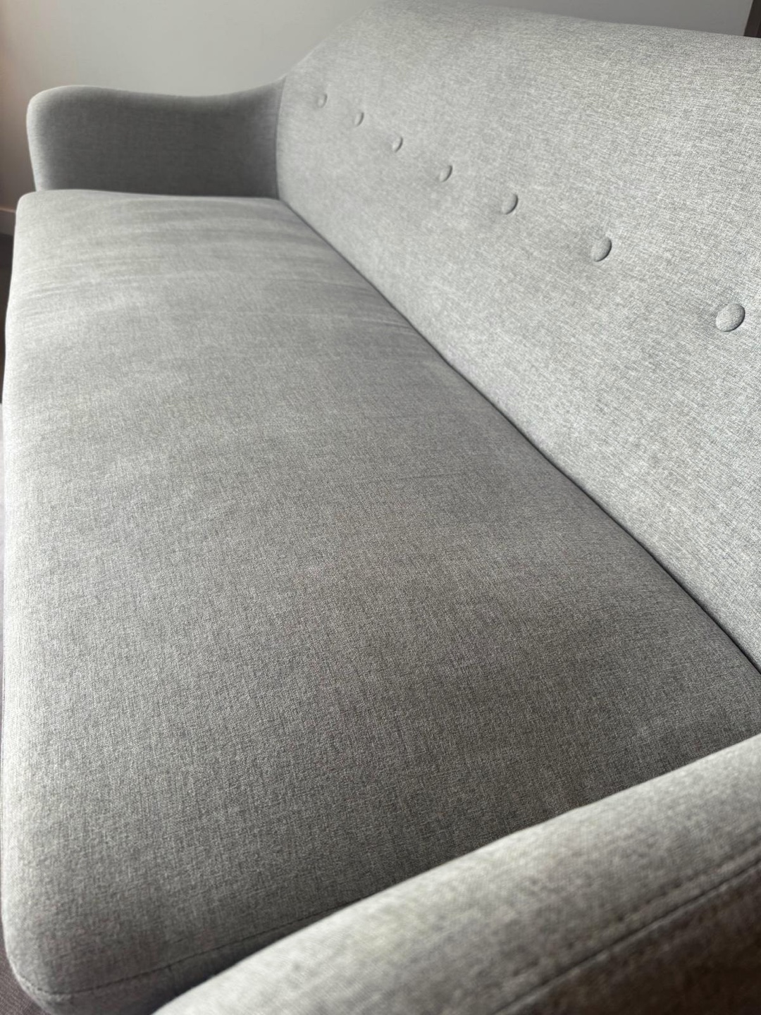 Mid-Century Modern Sofa - Light Grey Fabric - photo 4