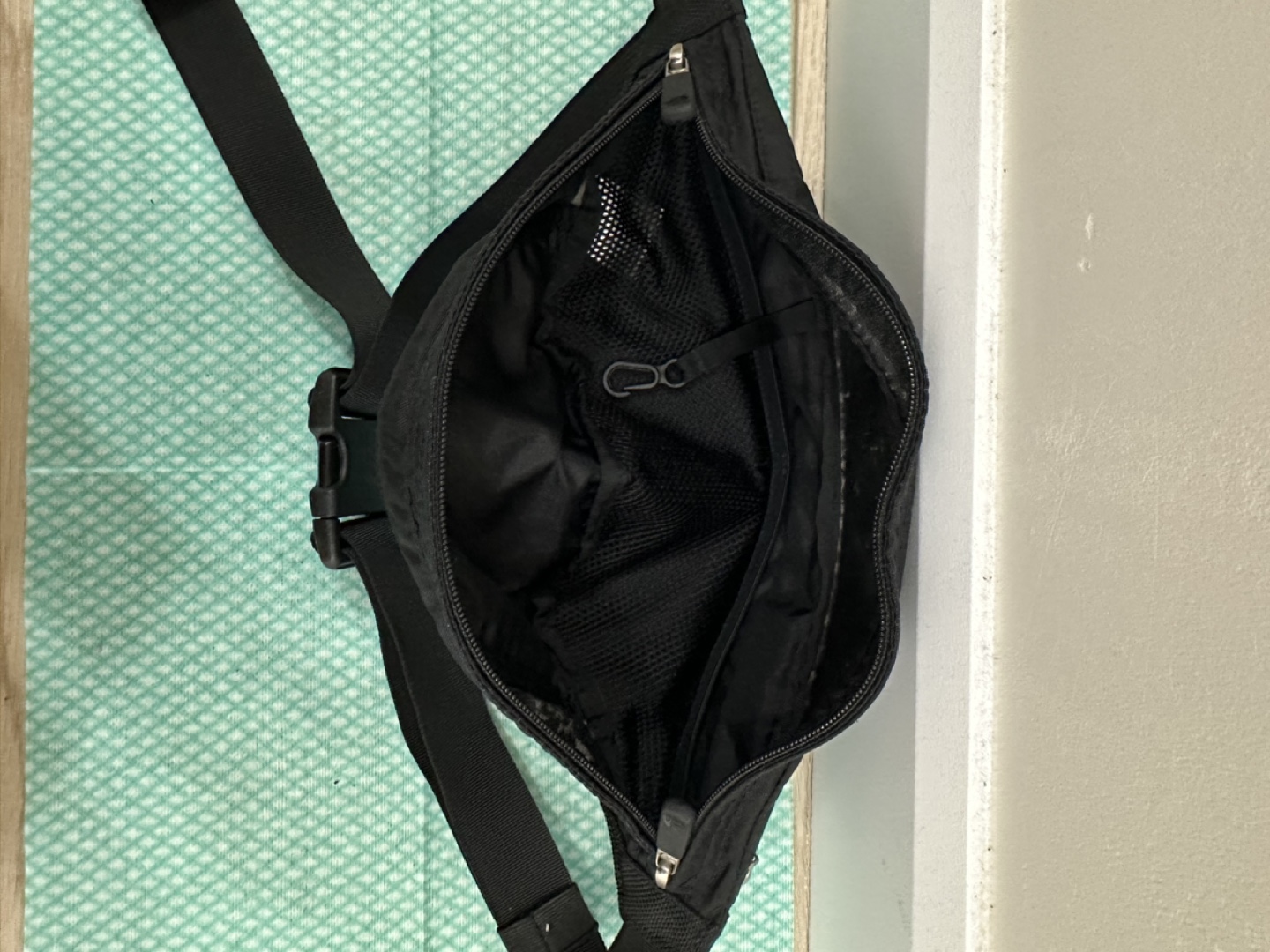 The North Face Black porch Bag - photo 3
