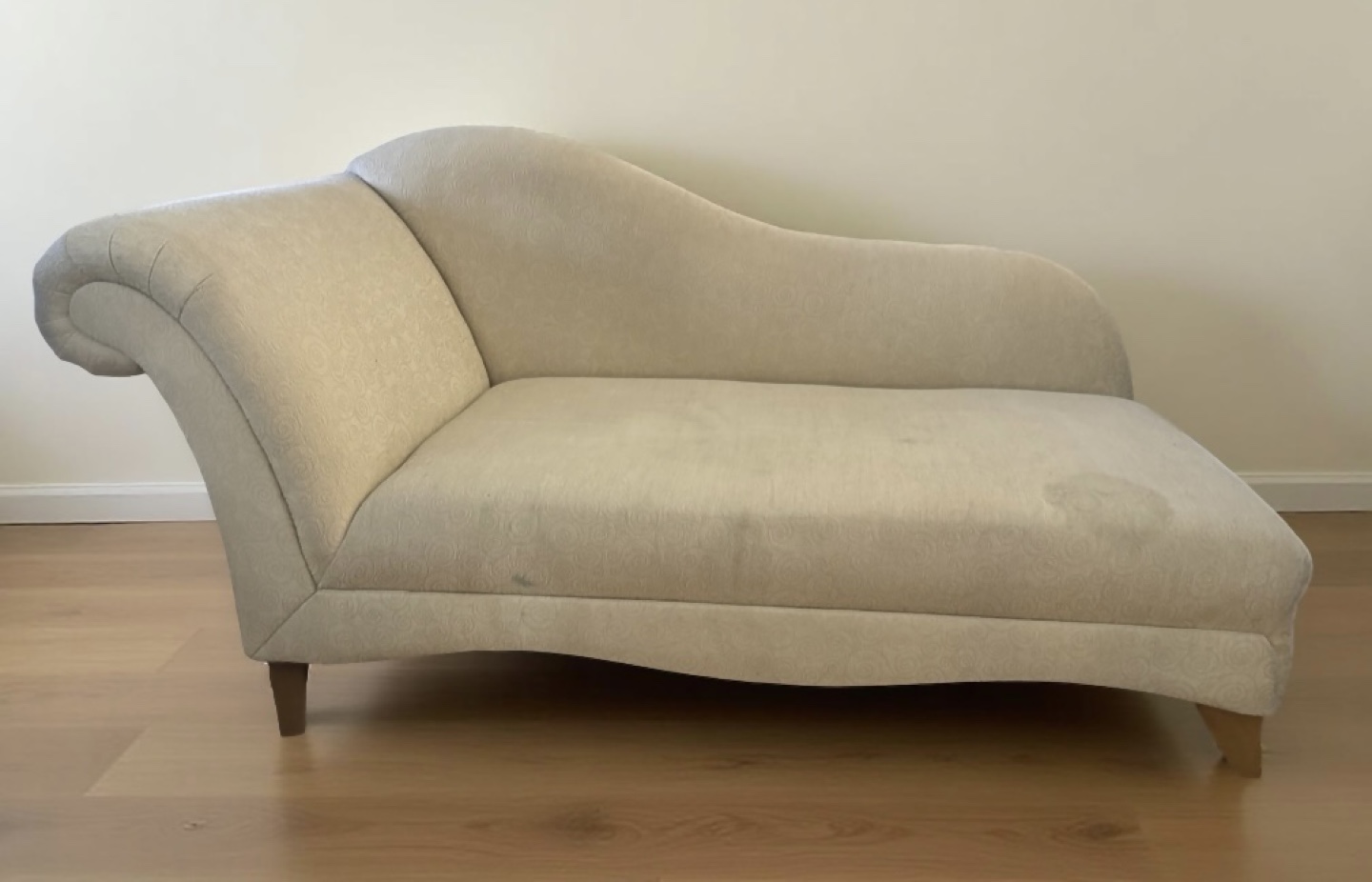 Off-White Chaise Lounge