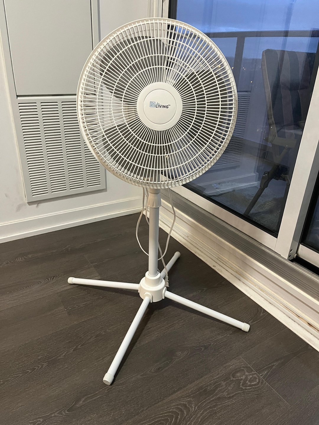 16-inch Oscillating Stand Fan