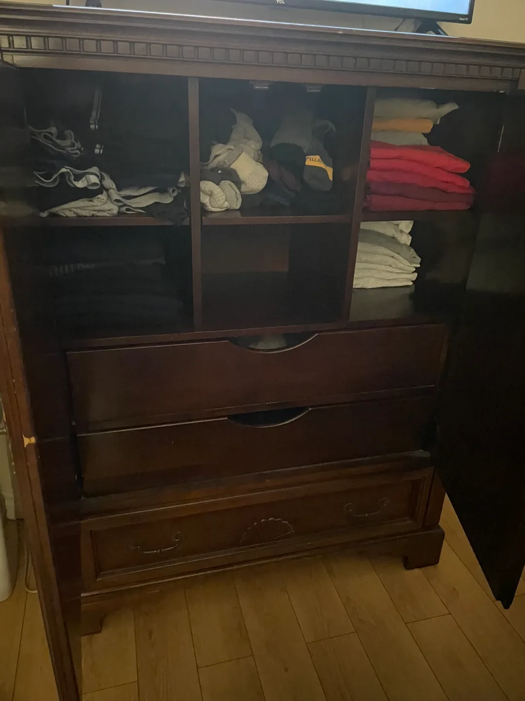 Queen Size Solid Cherry wood bedroom set image indicator(5)