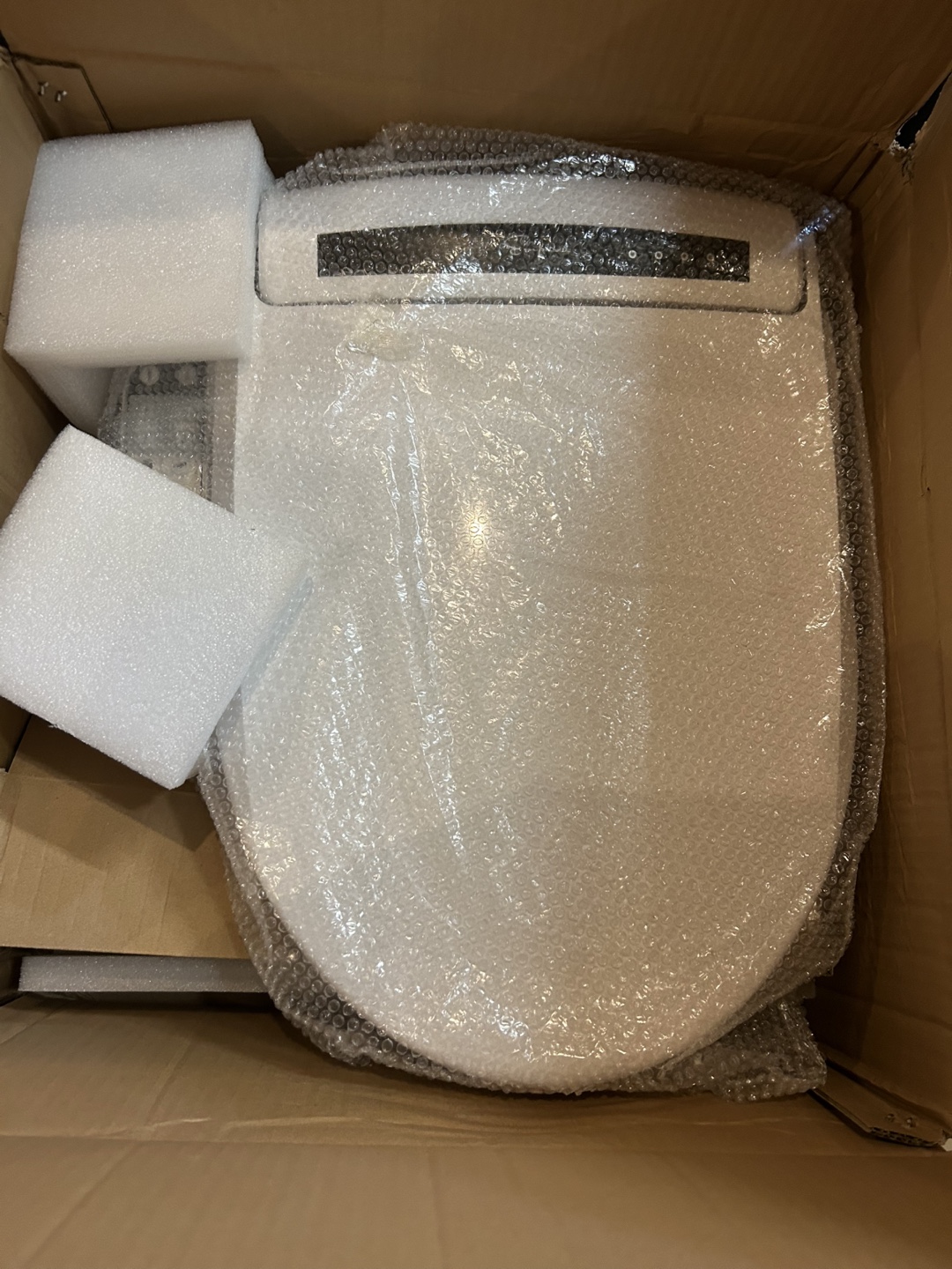 New Empava Smart Bidet Toilet Seat - EMPV-EB990