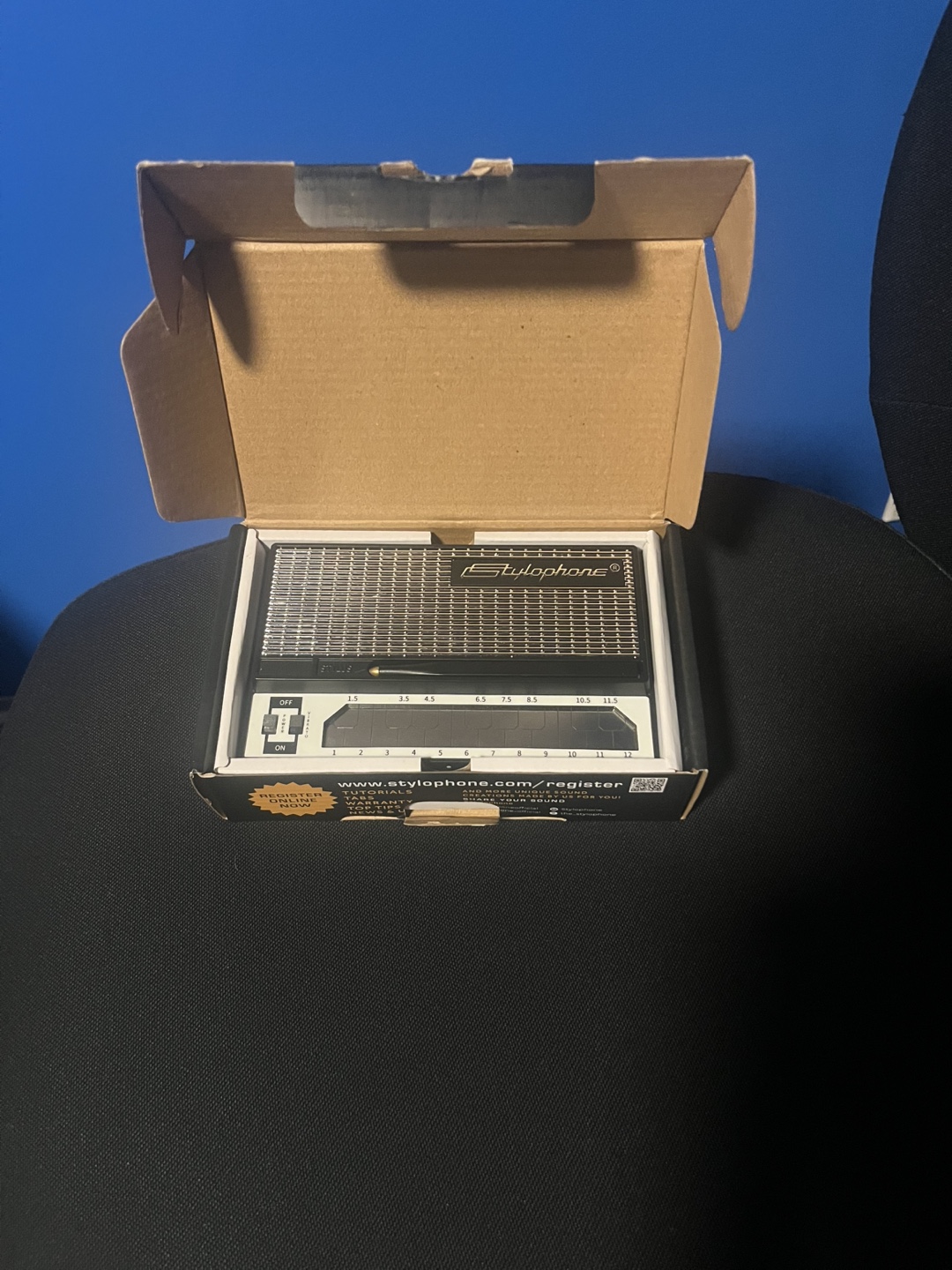 Stylophone Pocket Synthesizer - photo 3