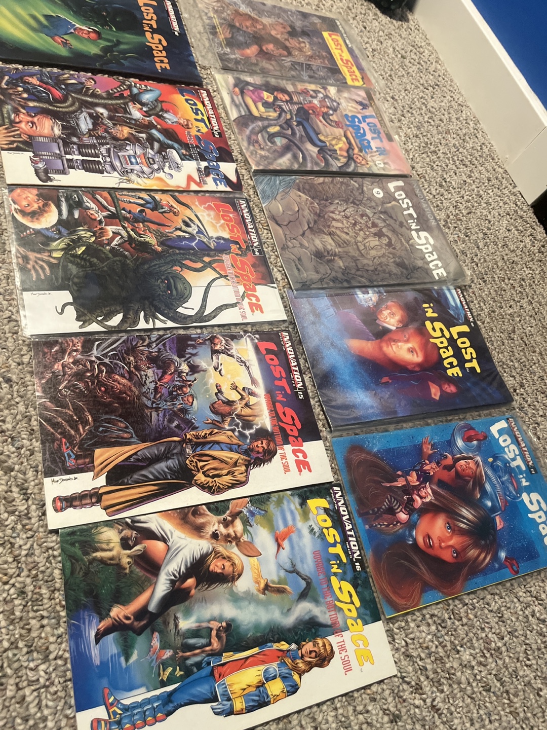 Lost in Space Comic Books - 10 books - photo 2