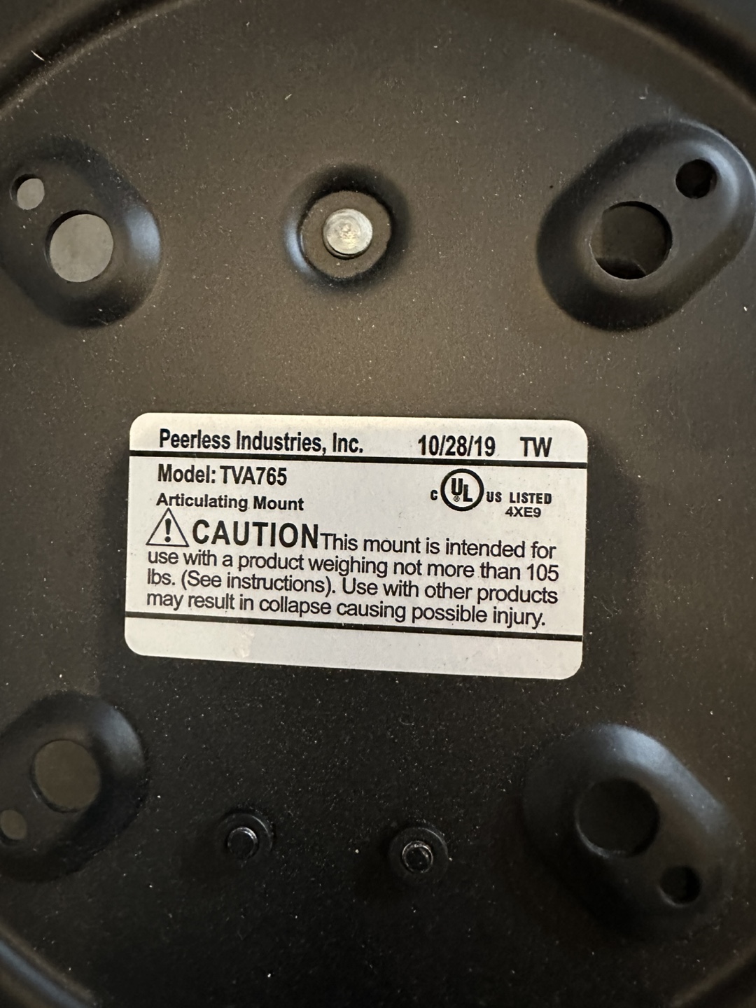 FULL MOTION Articulating TV Mount - Model TVA765 - photo 2
