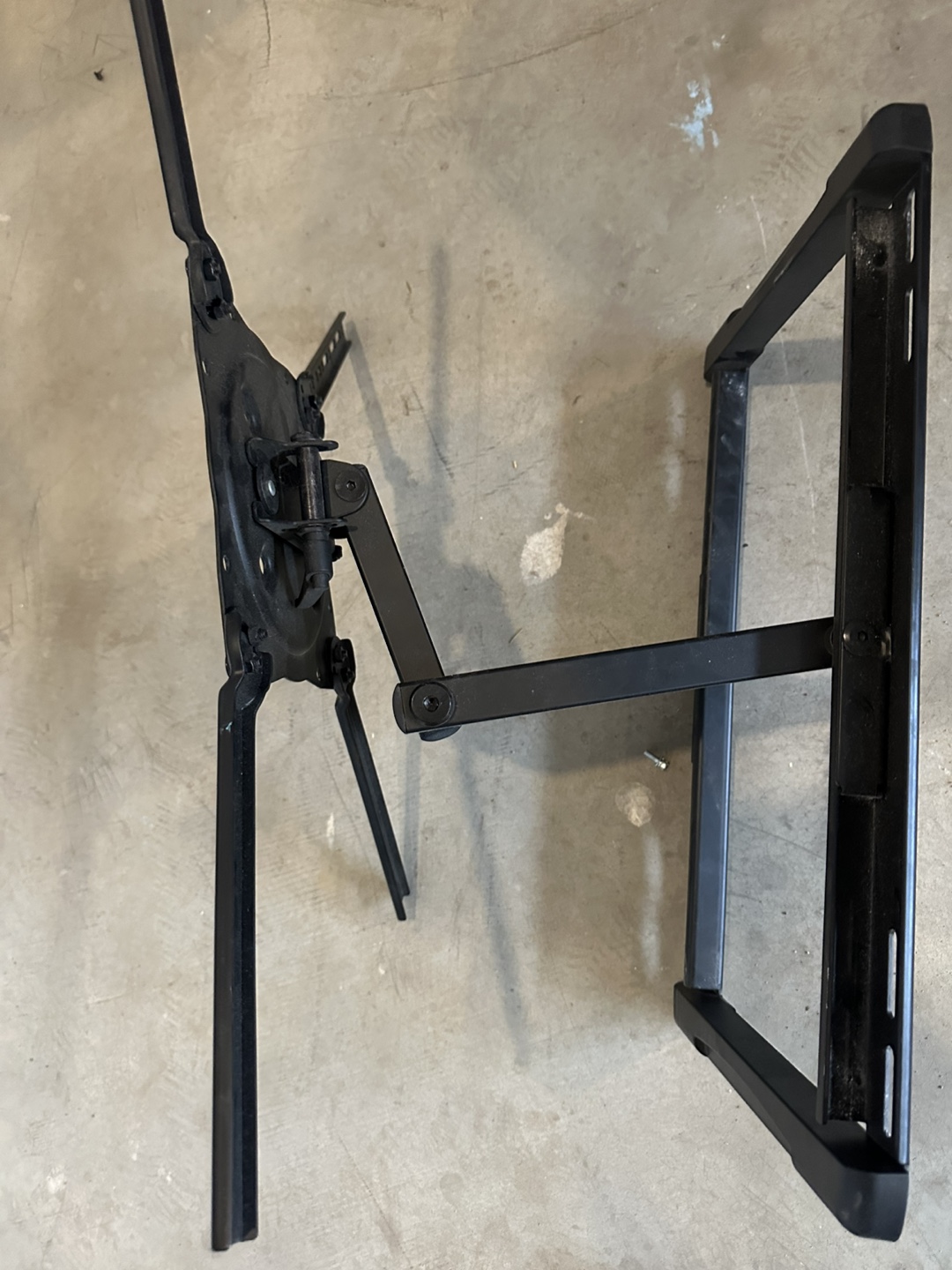 FULL MOTION Articulating TV Mount - Model TVA765 - photo 5