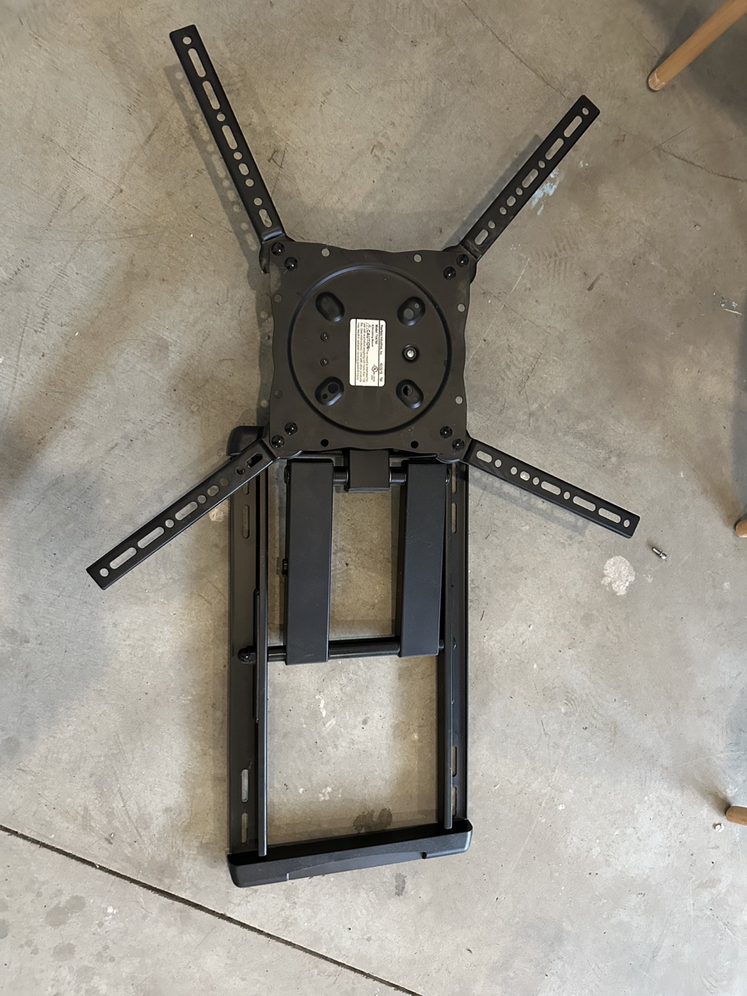 FULL MOTION Articulating TV Mount - Model TVA765