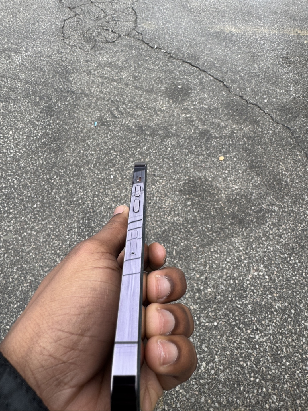 iPhone 14 Pro - photo 4