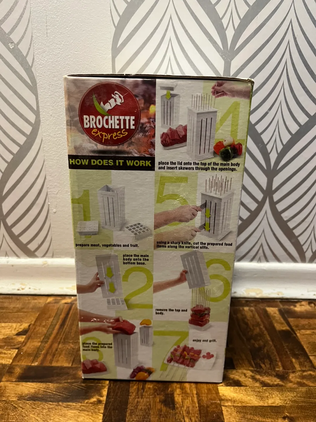 Brochette Express Skewer Maker with 20 Bamboo Skewers image indicator(3)