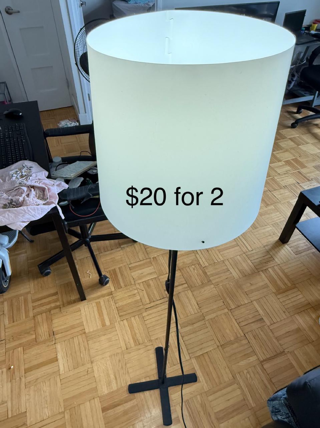 Pair of Floor Lamps - Modern Design - photo 2