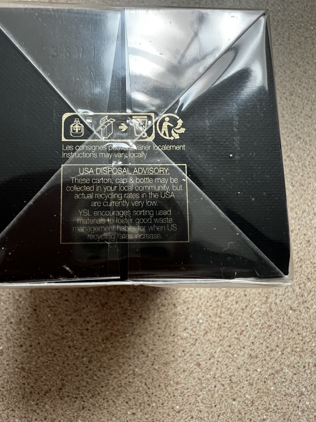 Yves Saint Laurent Mon Paris Eau de Toilette Lumiere 50ml - photo 4