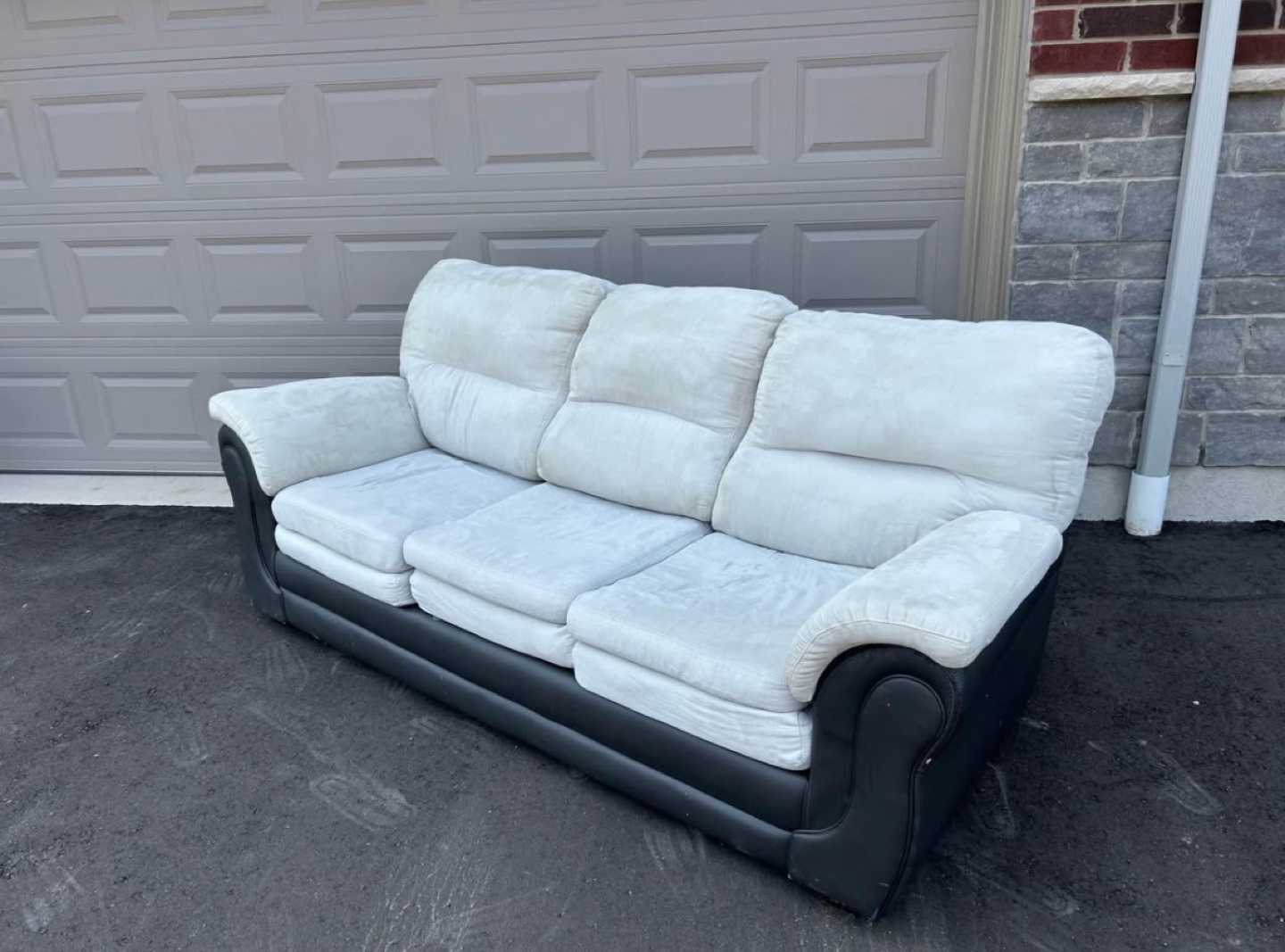 Three-seater sofa - Off-white and grey - photo 3