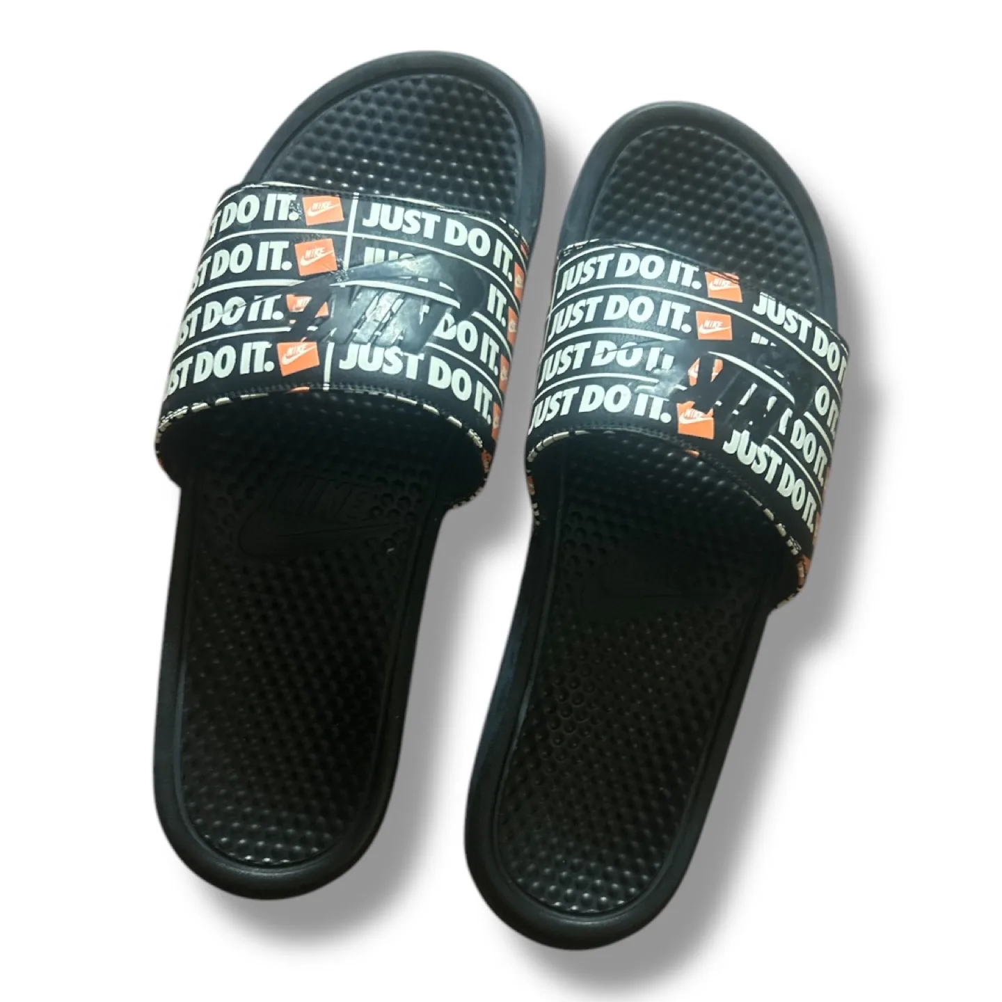 Nike Benassi Just Do It Slides US Men’s 14 image indicator(2)
