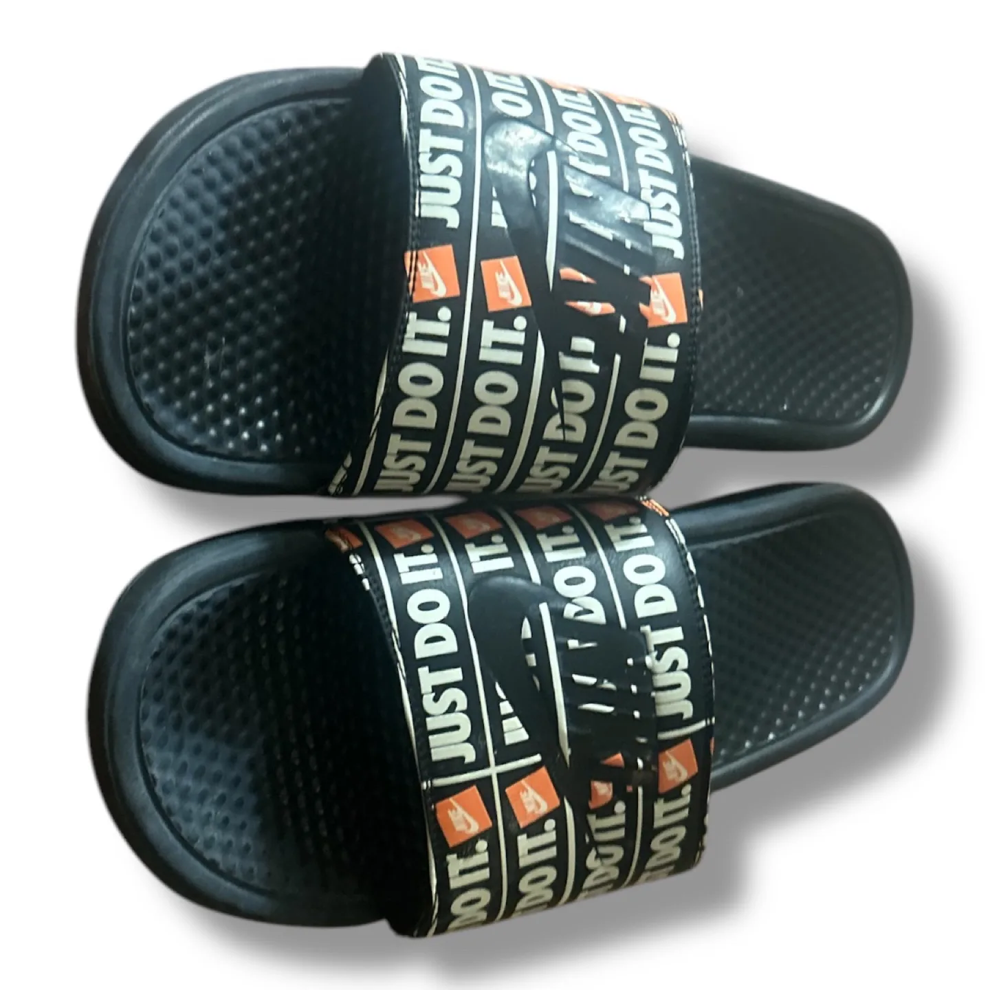 Nike Benassi Just Do It Slides US Men’s 14 image indicator(3)