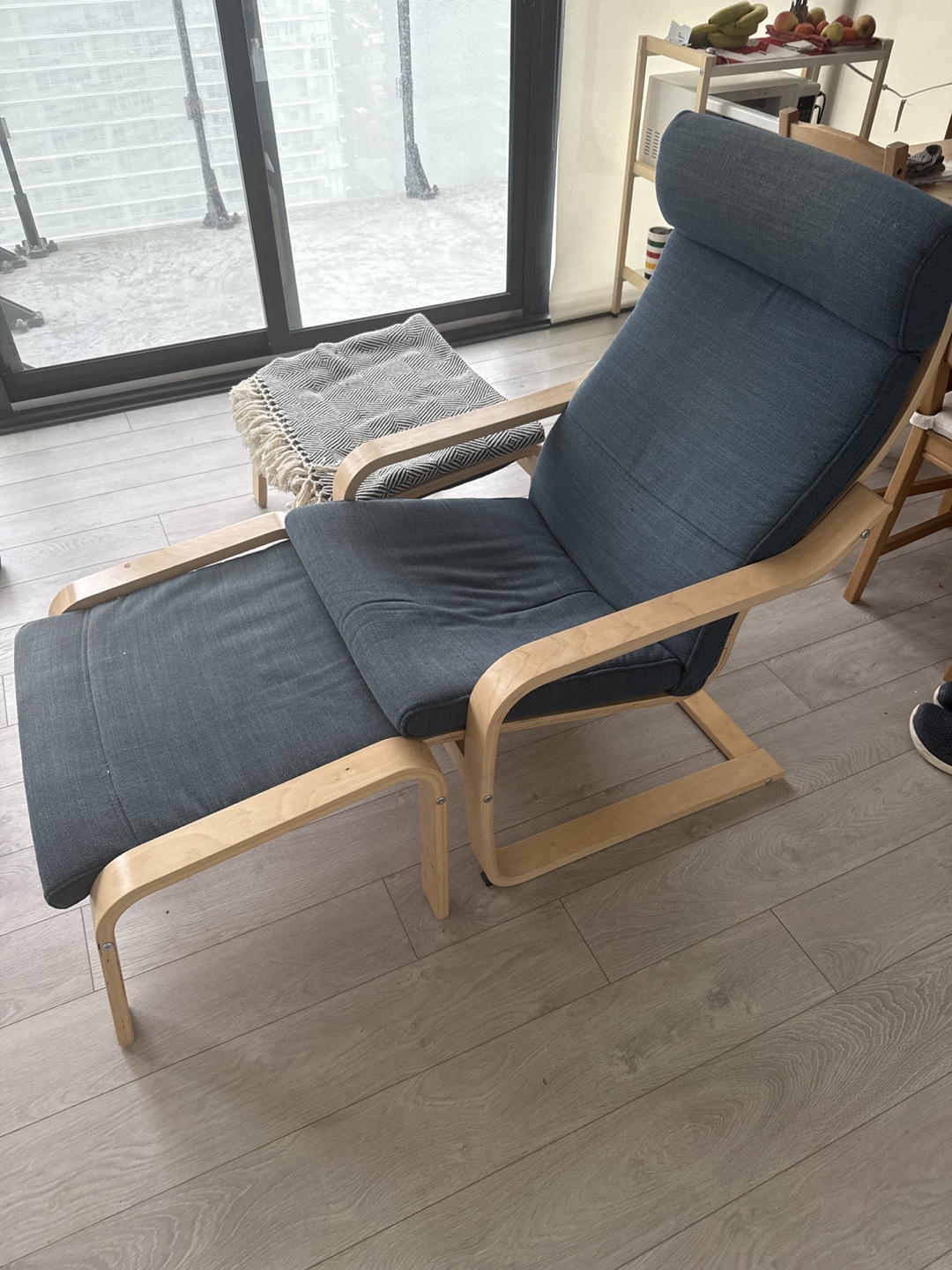 IKEA POANG arm Chair with Ottoman - photo 2