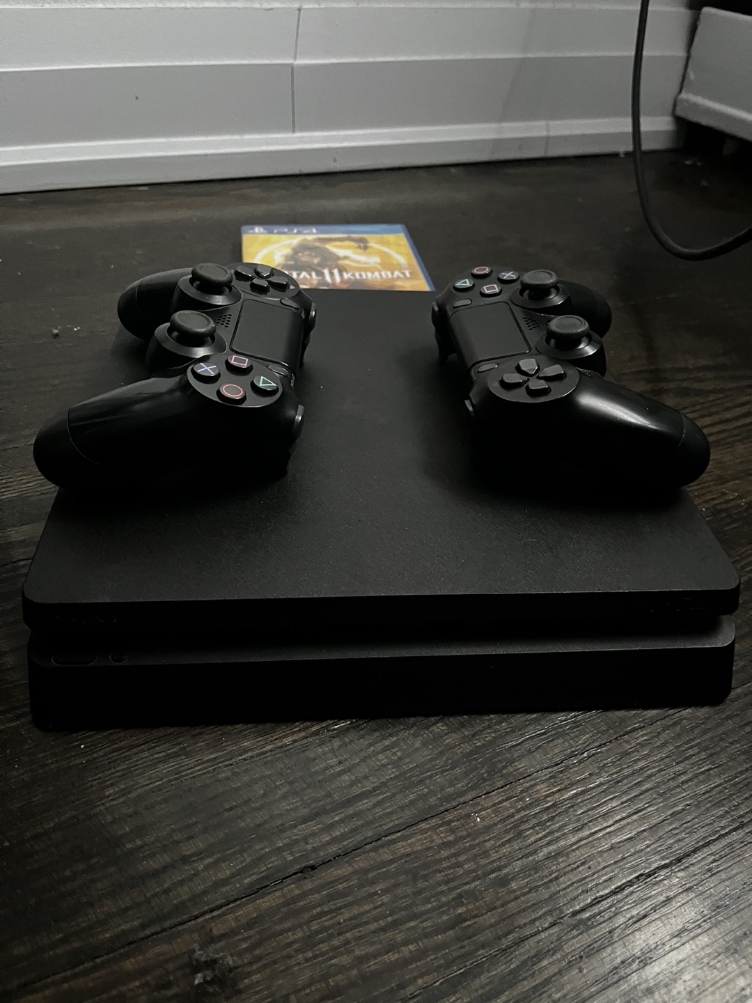 PlayStation 4 - photo 2